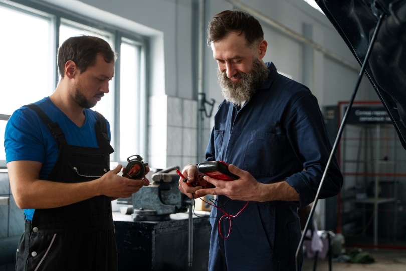 Korzystając z naszej oferty serwisowej, klient uzyskuje: